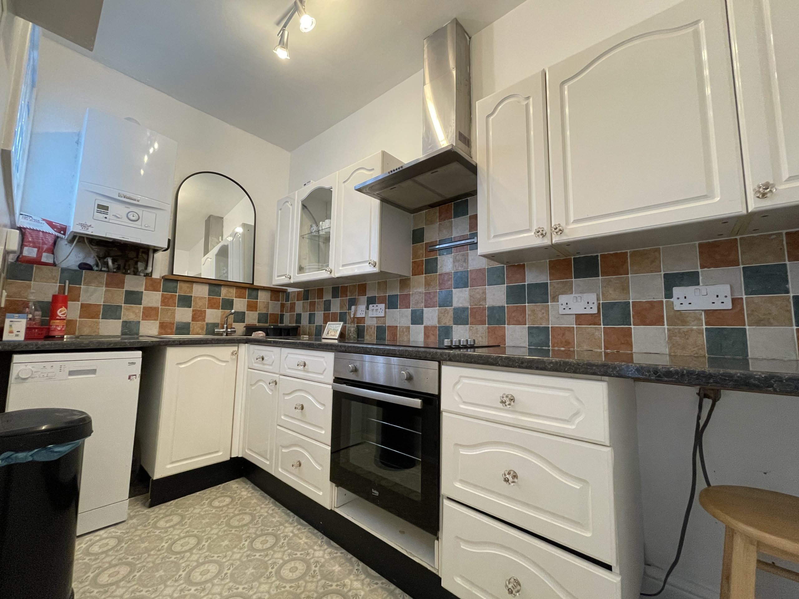 16 Hawarden Ave , Douglas , Isle of Man , IM1 4BS. — Photo 5 of 8