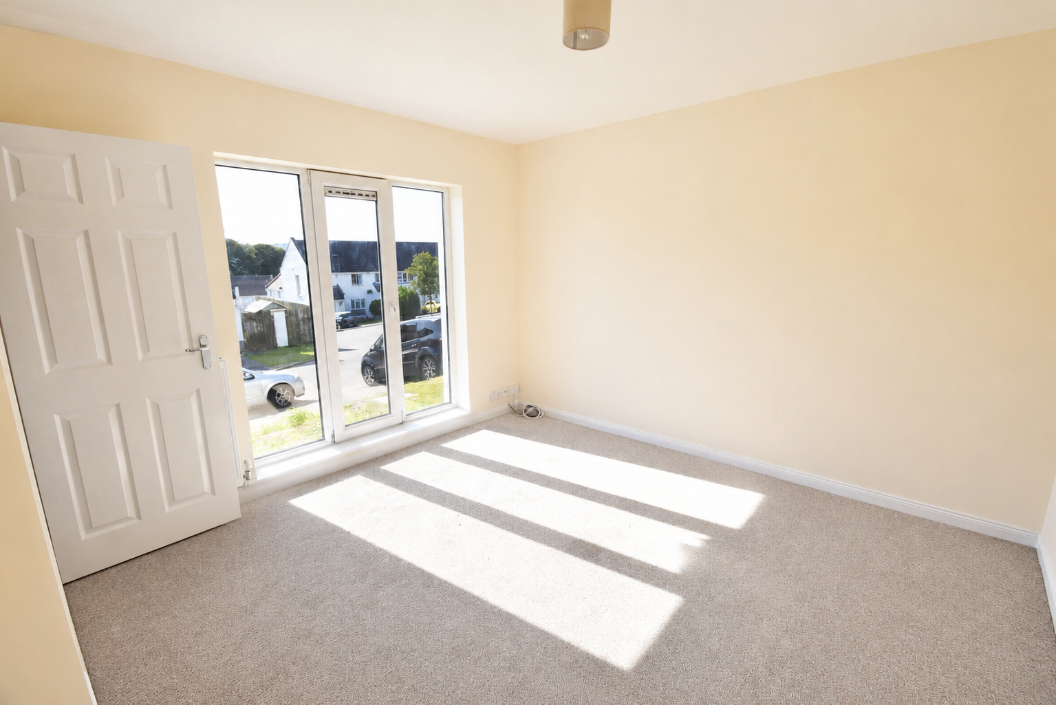 Ballakermeen Close, Douglas, Isle of Man, IM1 4HX. — Photo 4 of 7