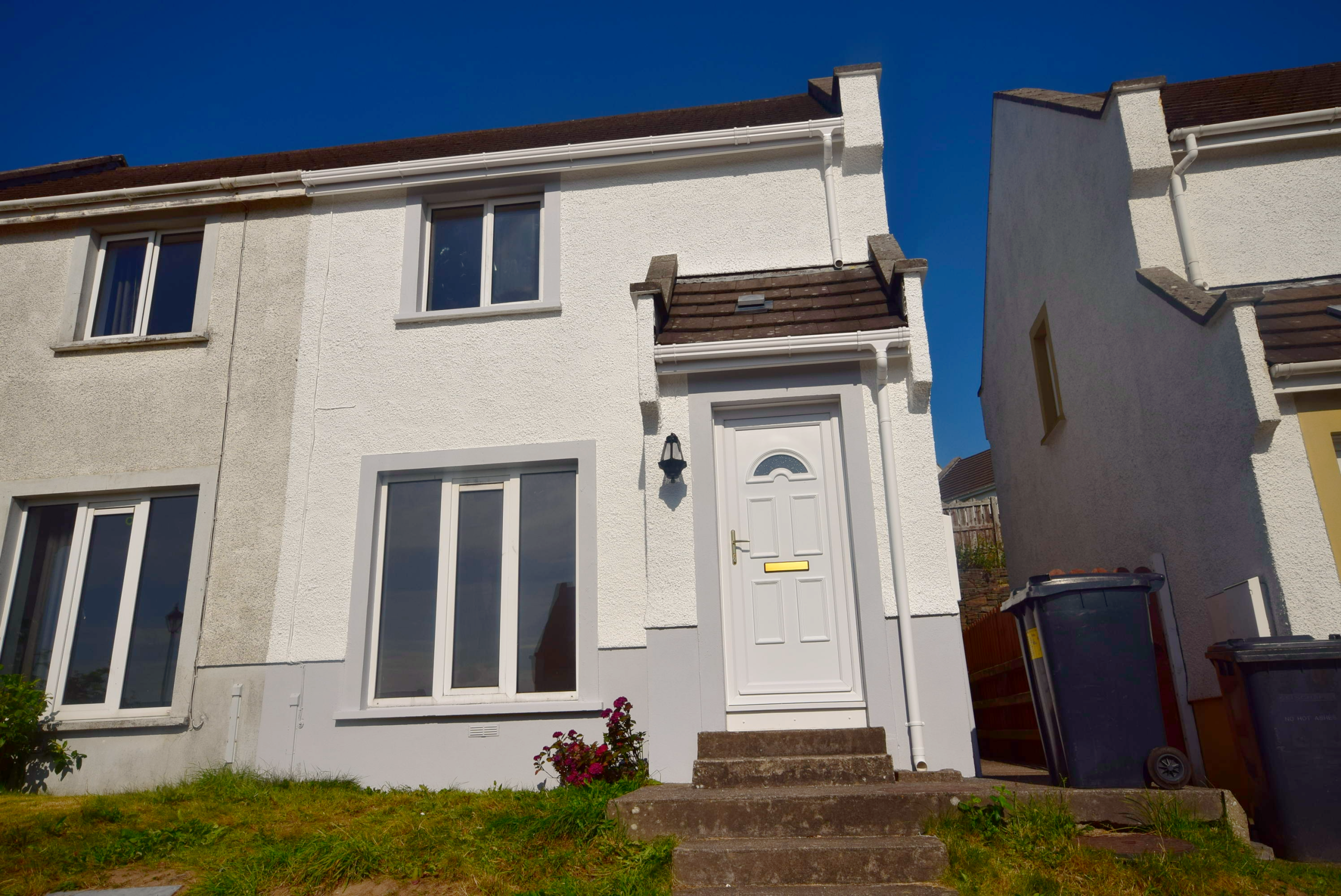 Ballakermeen Close, Douglas, Isle of Man, IM1 4HX. — Photo 1 of 7
