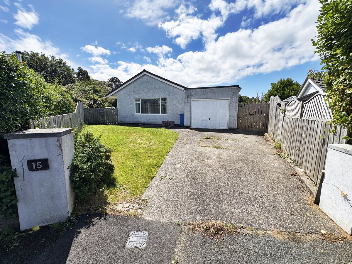 Cooil Breryk, Grove Mount, Ramsey, Isle of Man, IM8 3HL. — Photo 1 of 15