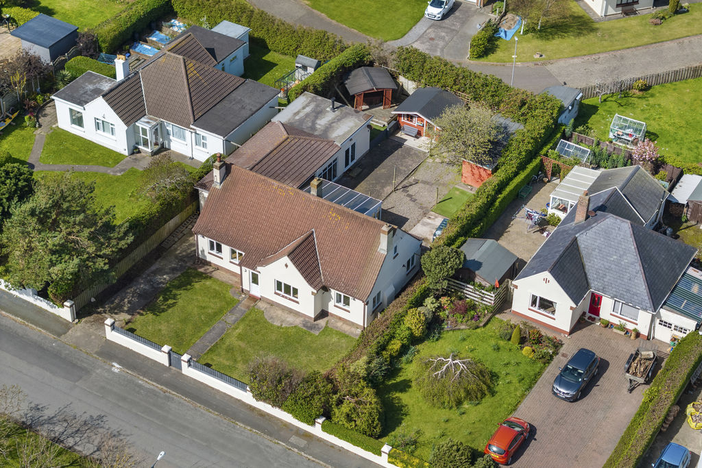 Westholme, Shore Road, Kirk Michael IM6 1HA. — Photo 4 of 26
