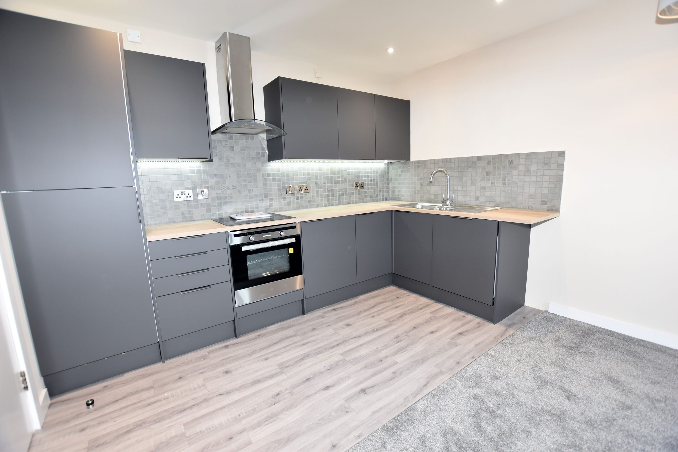 Spectrum Apt , Central Promenade , Douglas , Isle of Man , IM2 4JL. — Photo 5 of 11