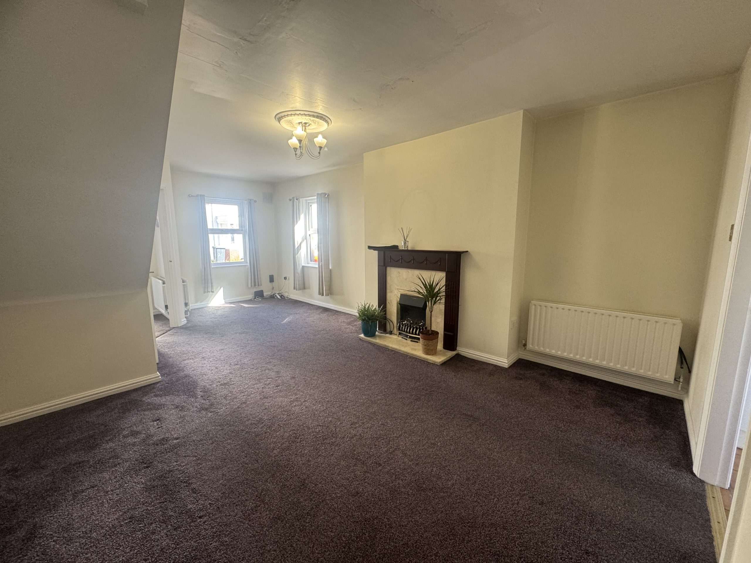 Berrywoods Avenue , Governors Hill , Douglas , Isle of Man , IM2 7DA. — Photo 4 of 14
