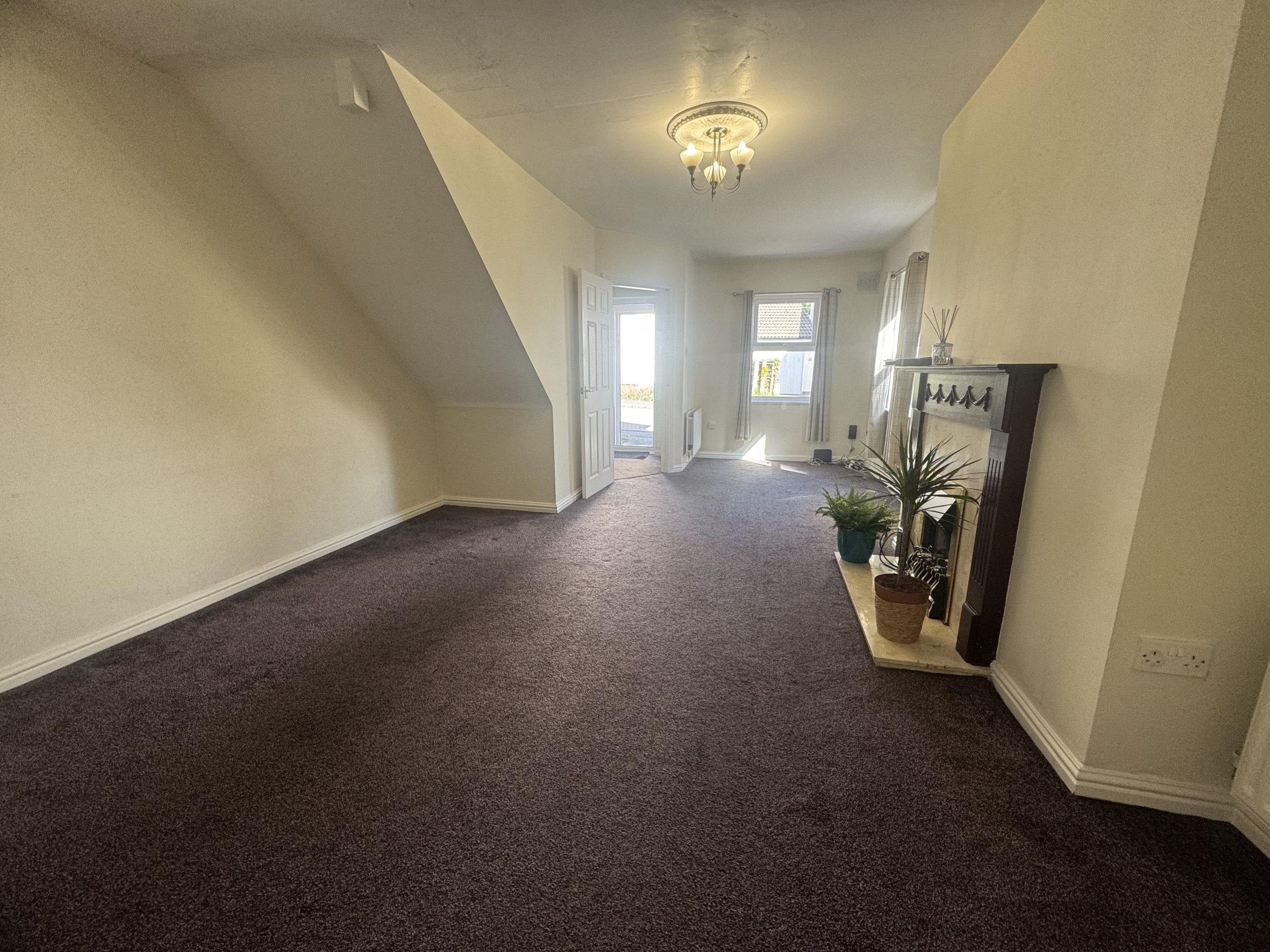 Berrywoods Avenue , Governors Hill , Douglas , Isle of Man , IM2 7DA. — Photo 5 of 14