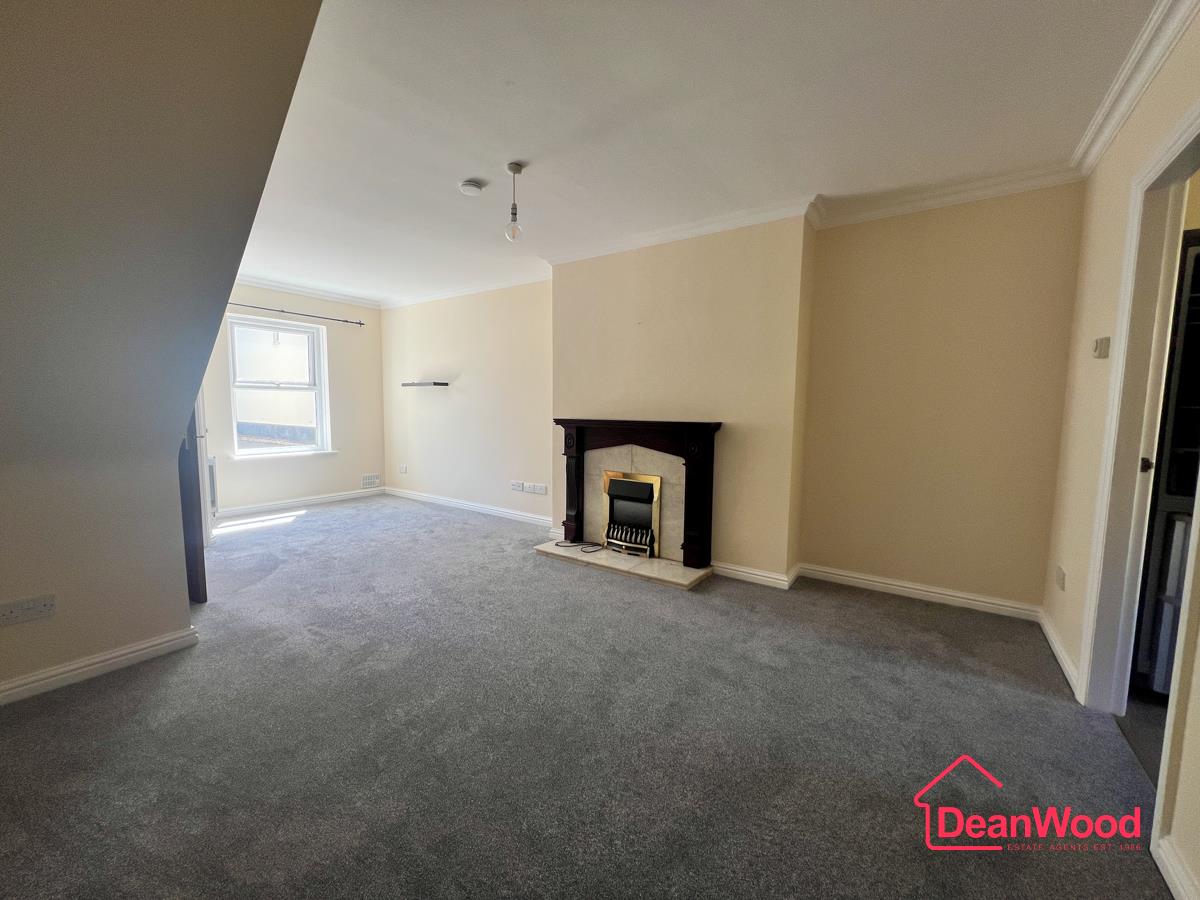 24 Hillberry Lakes, Governors Hill, Douglas, Isle of Man. — Photo 4 of 17