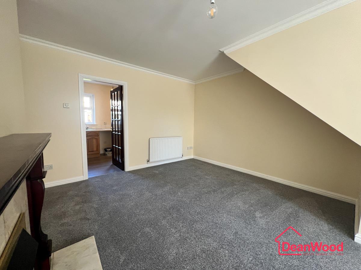 24 Hillberry Lakes, Governors Hill, Douglas, Isle of Man. — Photo 5 of 17