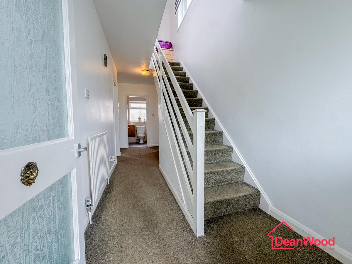 1, Stowell Place, Castletown. — Photo 2 of 22