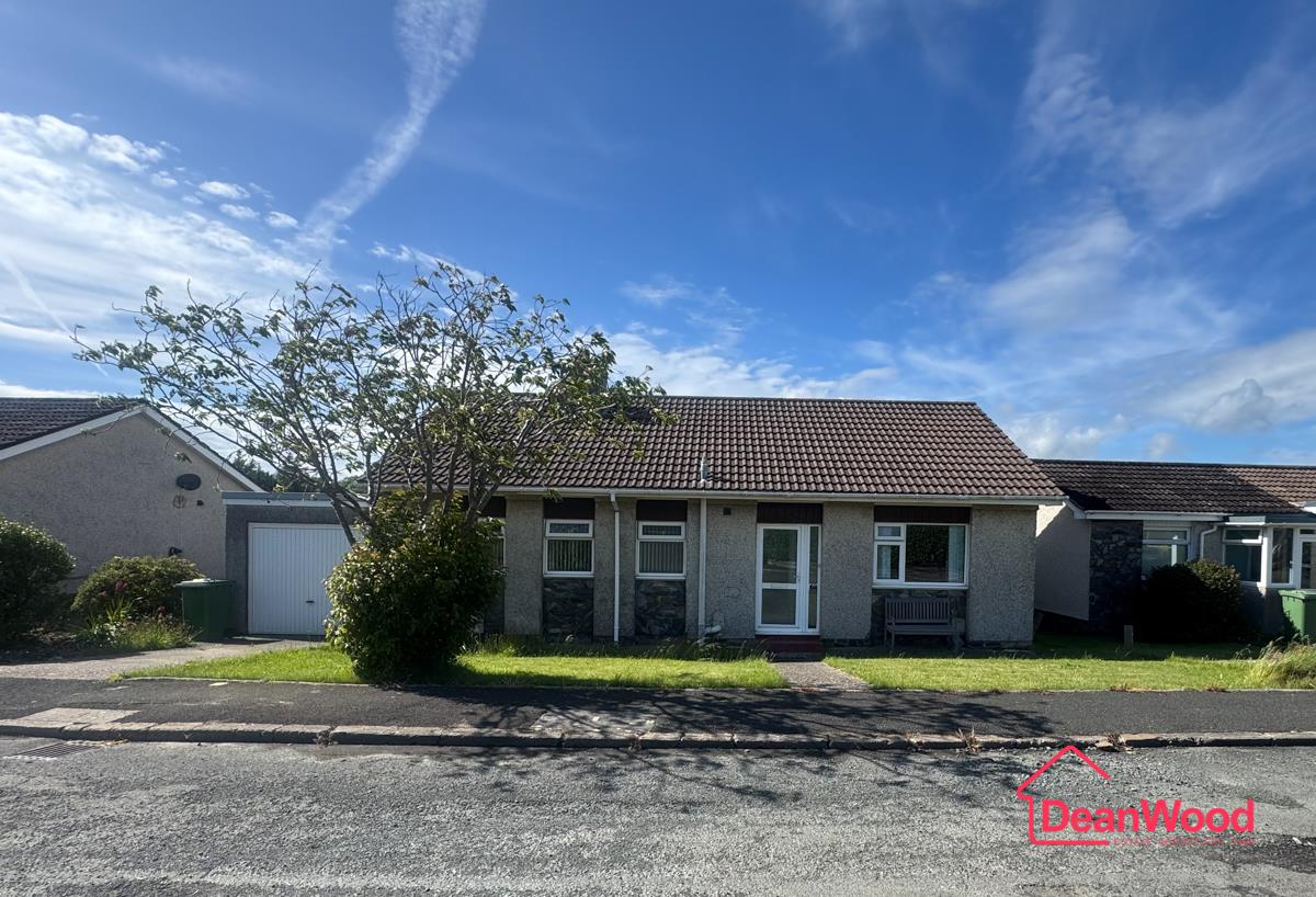 19, Meadow Court, Ballasalla, Isle of Man. — Photo 1 of 22