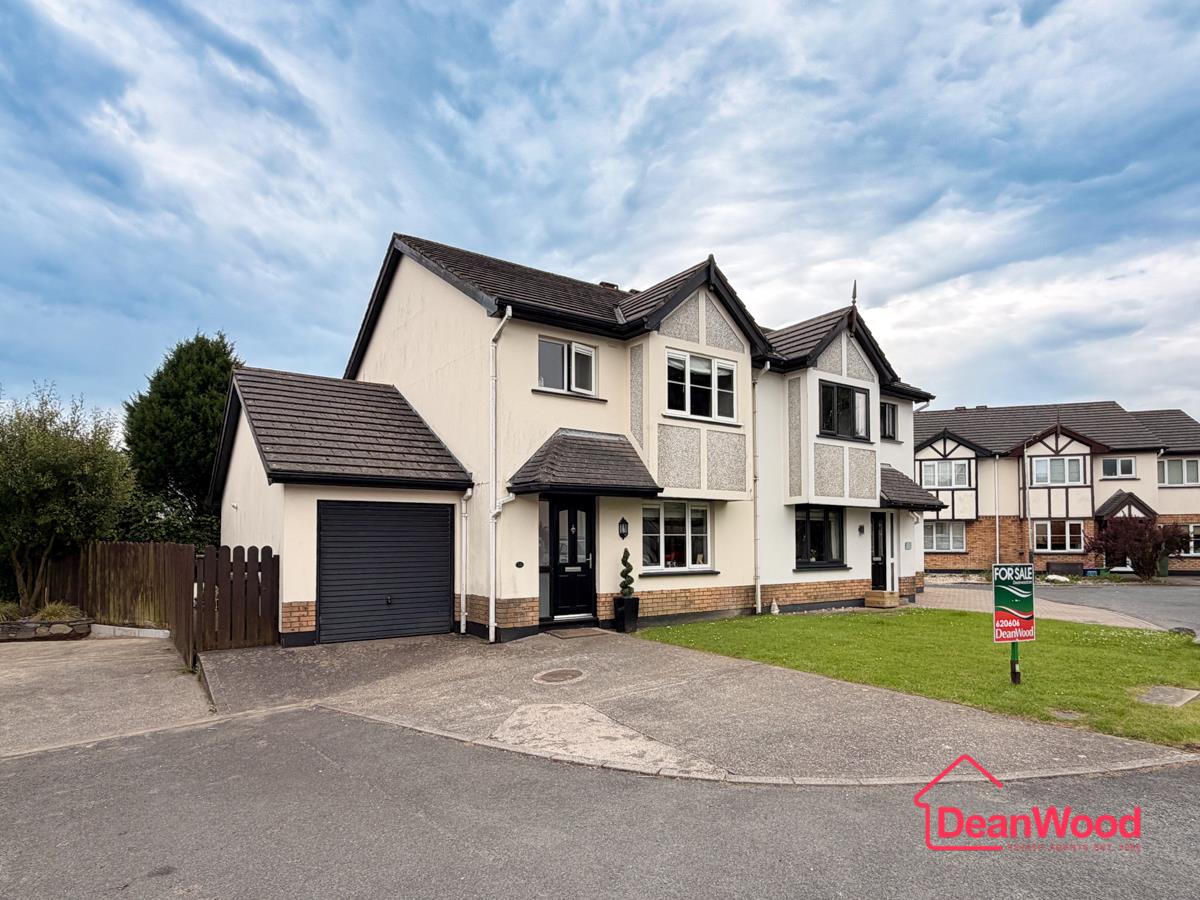 11 Larch Hill Grove, Onchan. — Photo 1 of 18