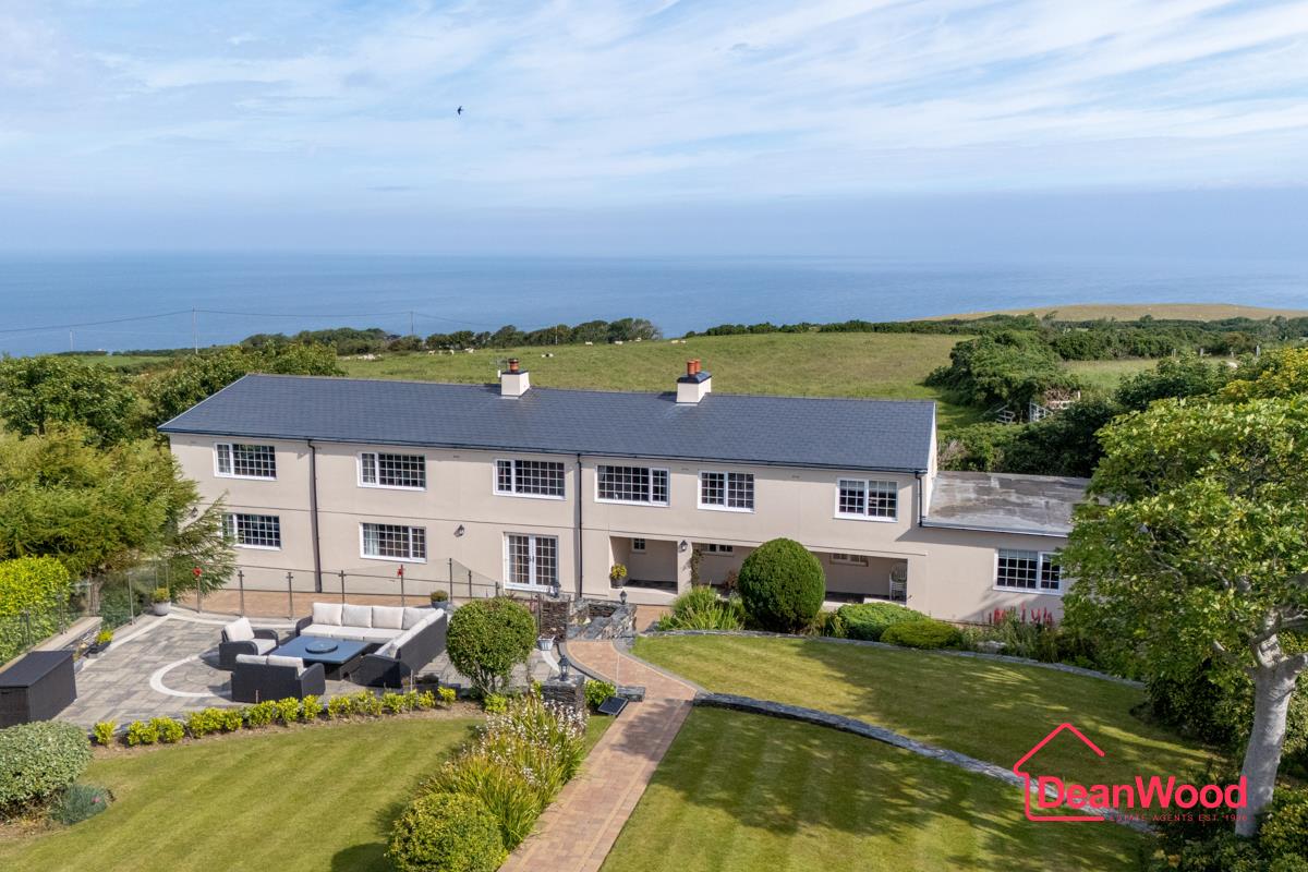 Kerrowglass House, Stockfield Road, Kirk Michael, Isle of Man. — Photo 2 of 71