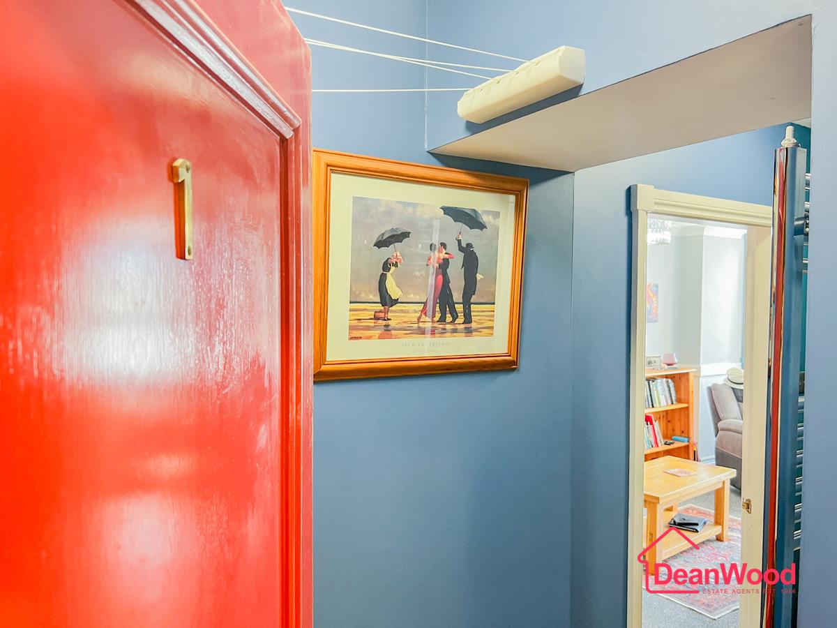 Apartment. 1, Palm Court, 2 Derby Terrace, Douglas, Isle of Man. — Photo 5 of 19