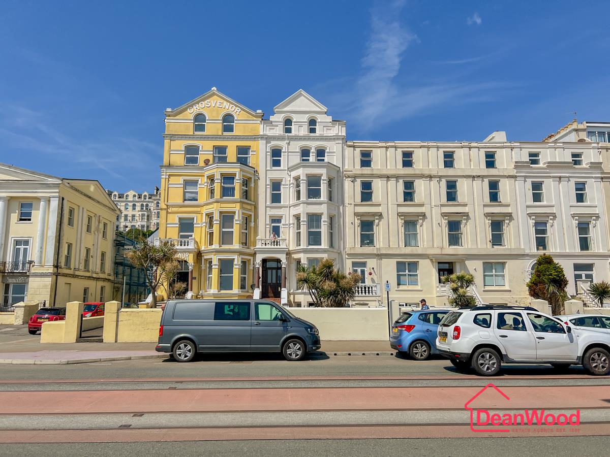 Apartment 2, Palm Court, 2 Derby Terrace, Douglas, Isle Of Man. — Photo 1 of 25