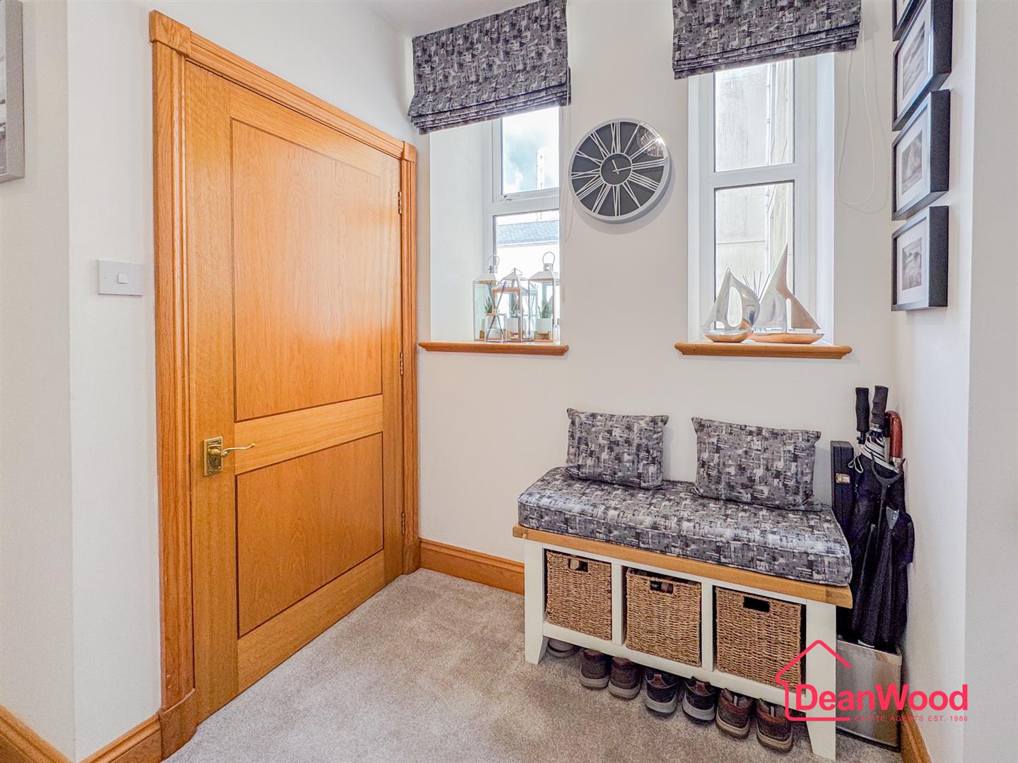Apartment 3, Palm Court, Douglas, Isle Of Man. — Photo 3 of 29