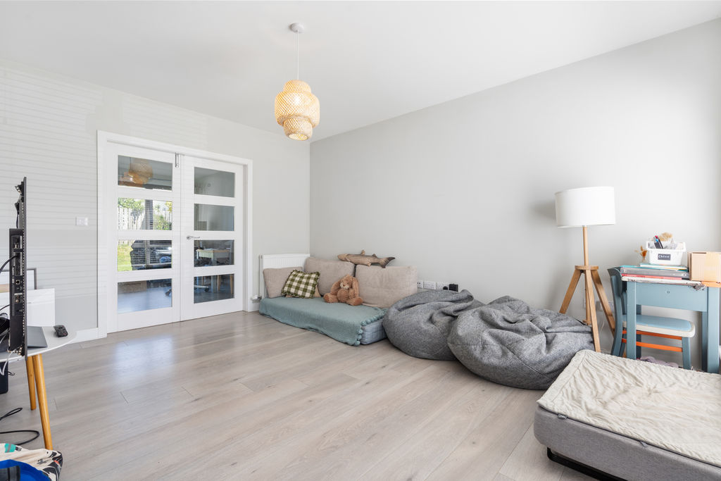 70 Cronk Cullyn, Colby IM9 4PS. — Photo 4 of 22