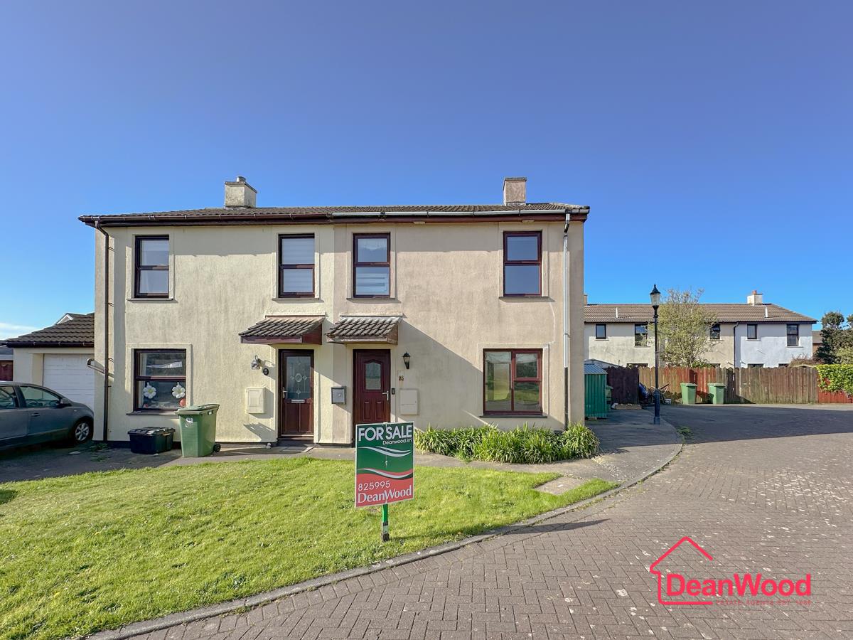 54 Magherchirrym, Port Erin, Isle of Man. — Photo 1 of 16