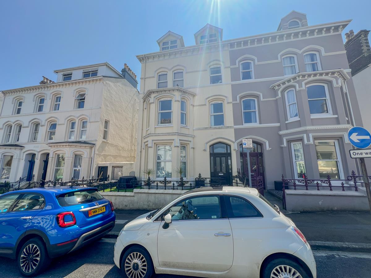 Apartment 1, 7 Demesne Road, Douglas, Isle Of Man. — Photo 1 of 15