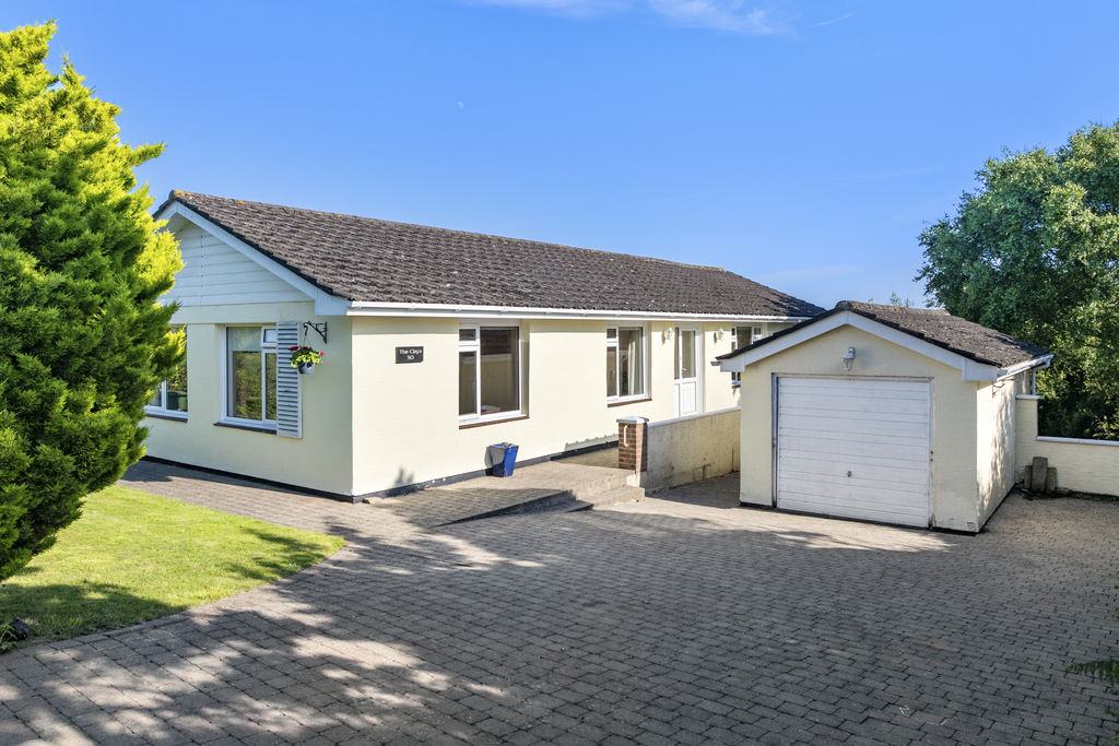 The Clefs, 30 Christeens Way Ballakillowey, Colby IM9 4BG. — Photo 1 of 20