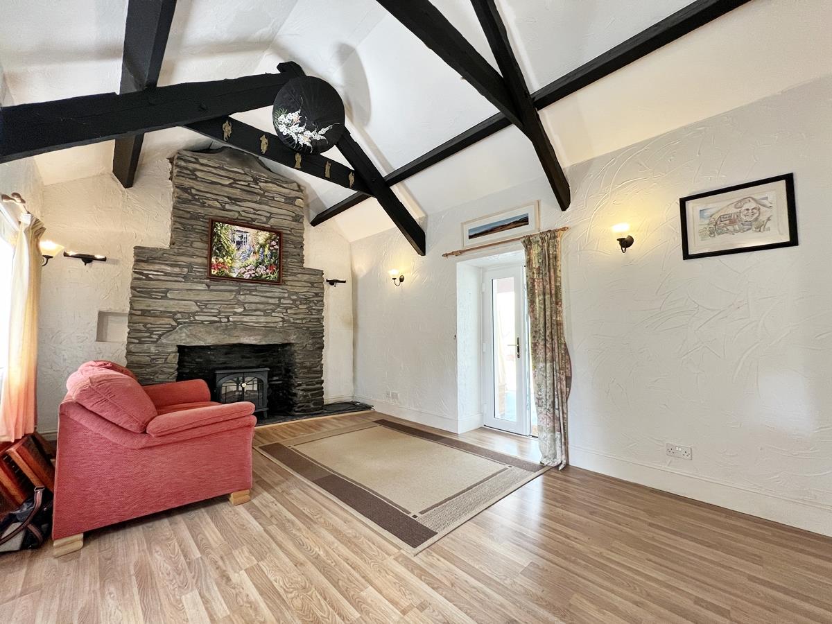 Clannagh Lodge, The Sloping Road, Santon. — Photo 3 of 25