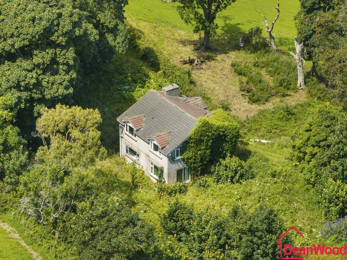 Lhergy House, Balnahowe, Santon, Isle Of Man. — Photo 5 of 23