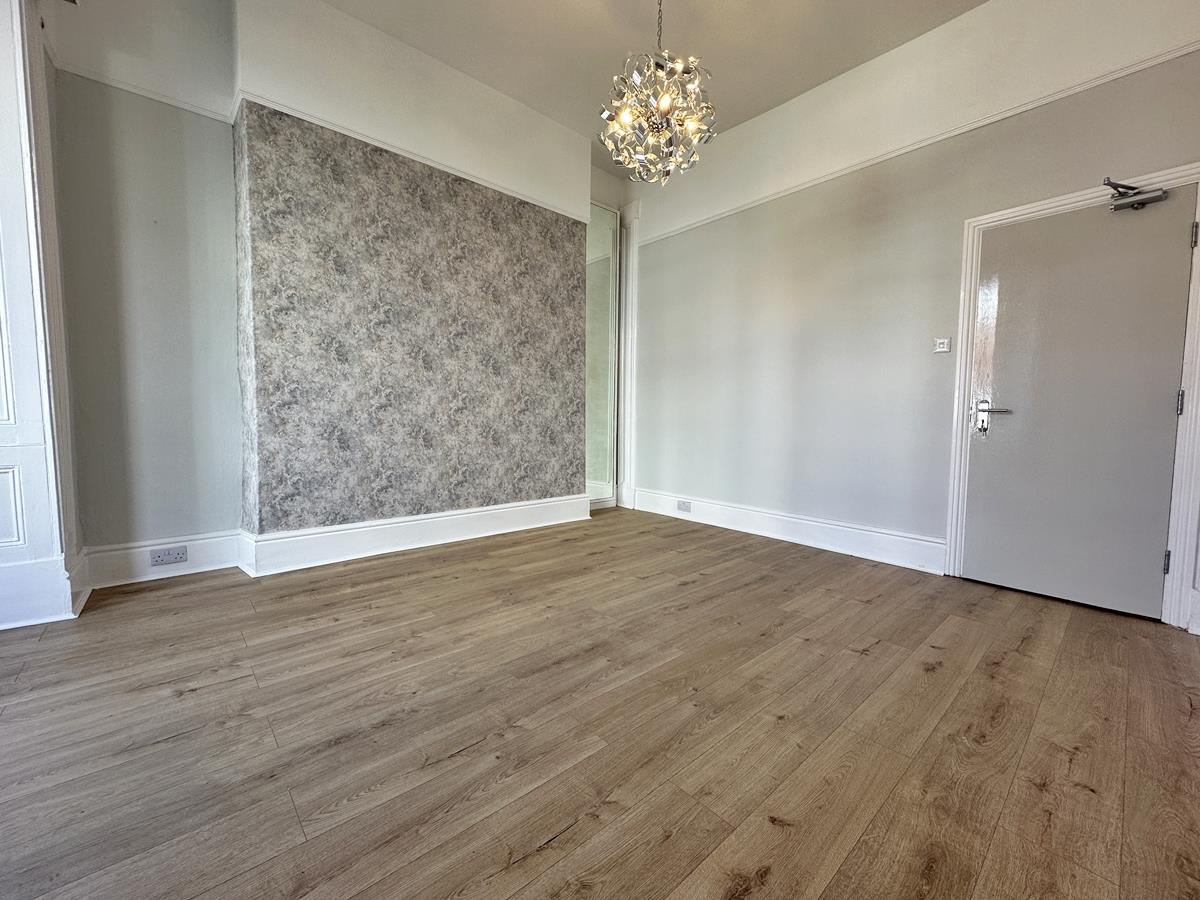 Flat 1, 35 Peel Road, Douglas. — Photo 3 of 8