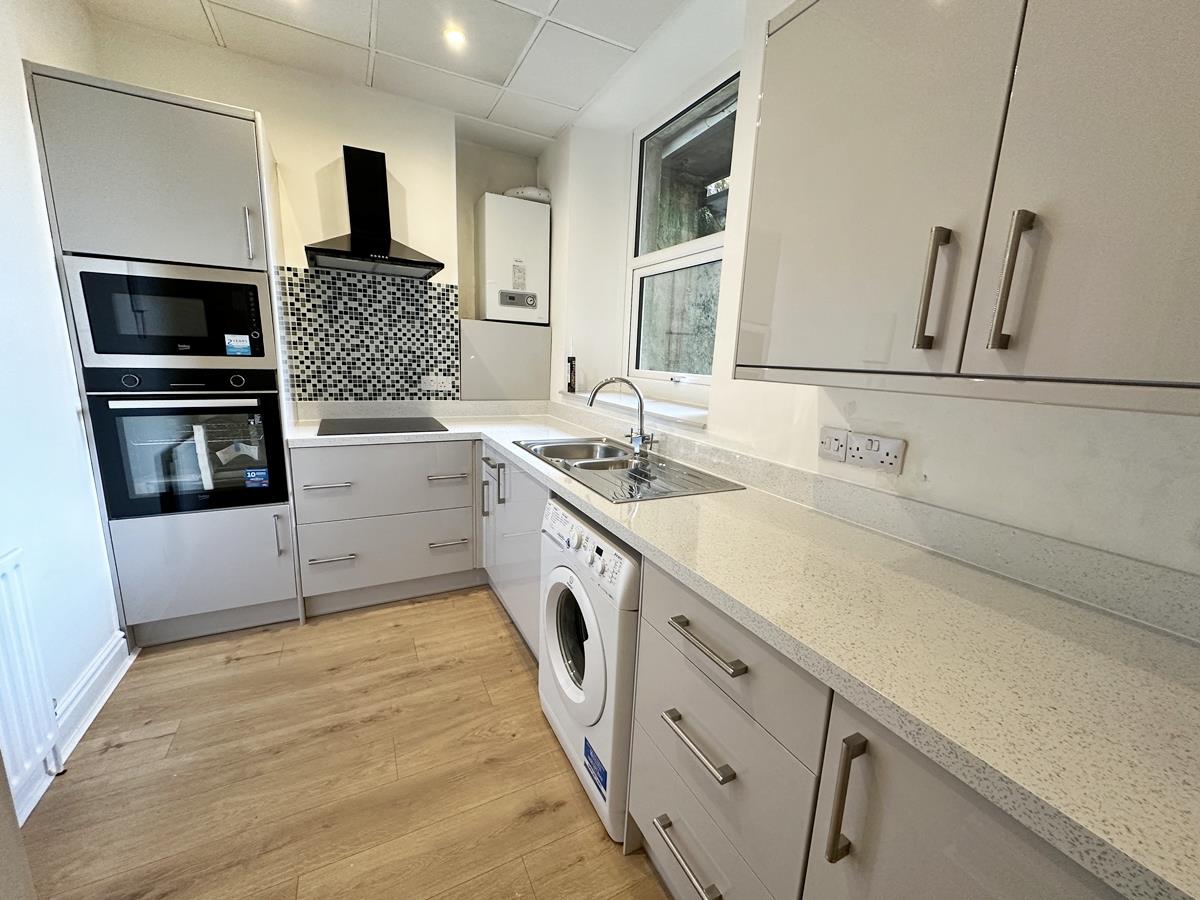 Flat 1, 35 Peel Road, Douglas. — Photo 4 of 8