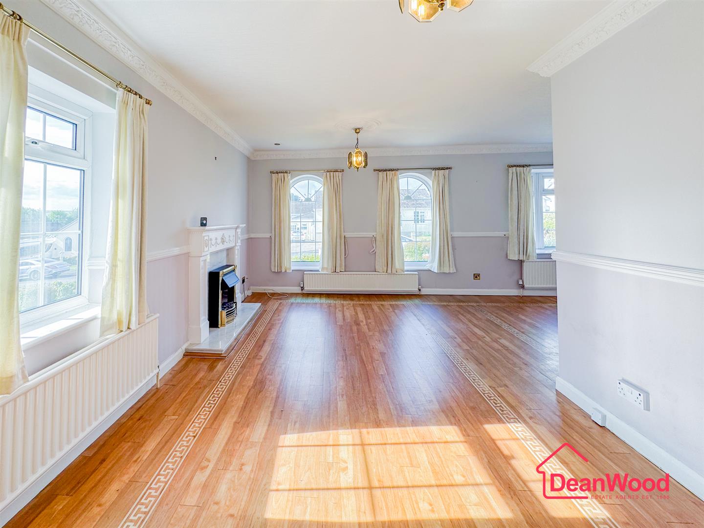 14 Harcroft Avenue, Saddlestone, Douglas. — Photo 4 of 22