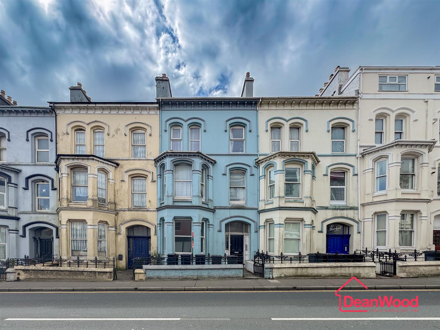 Flat 3, 35, Peel Road Douglas. — Photo 1 of 11
