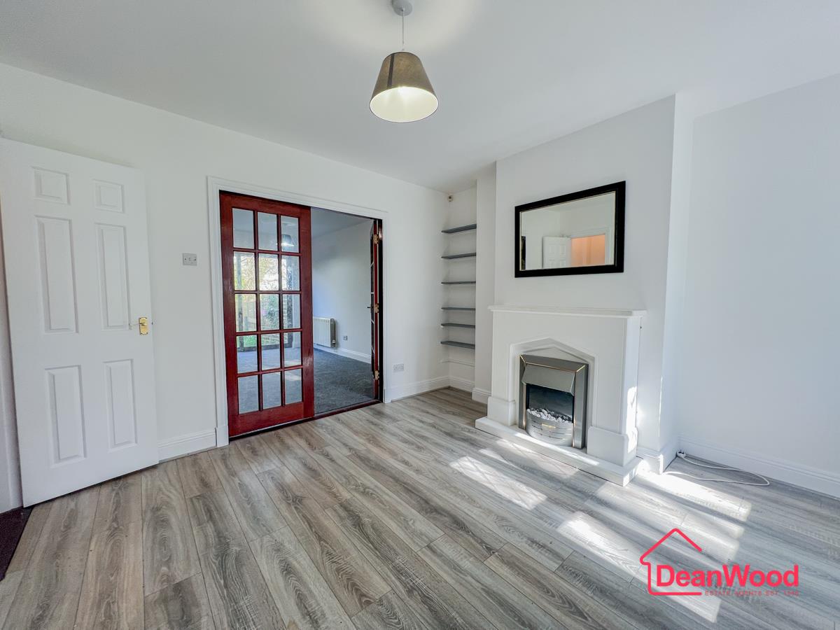 67, Murrays Lake Drive, Santon. — Photo 5 of 19