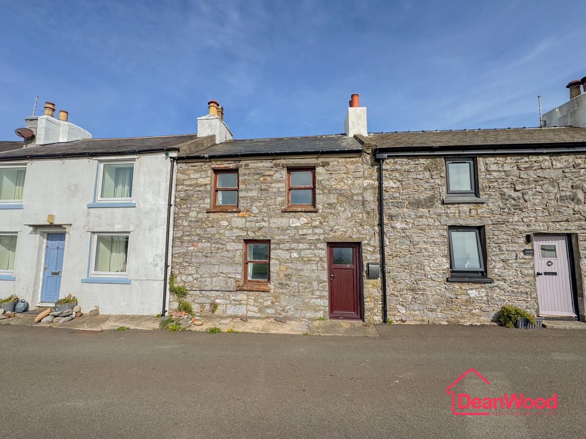 50, Queen Street, Castletown. — Photo 1 of 23