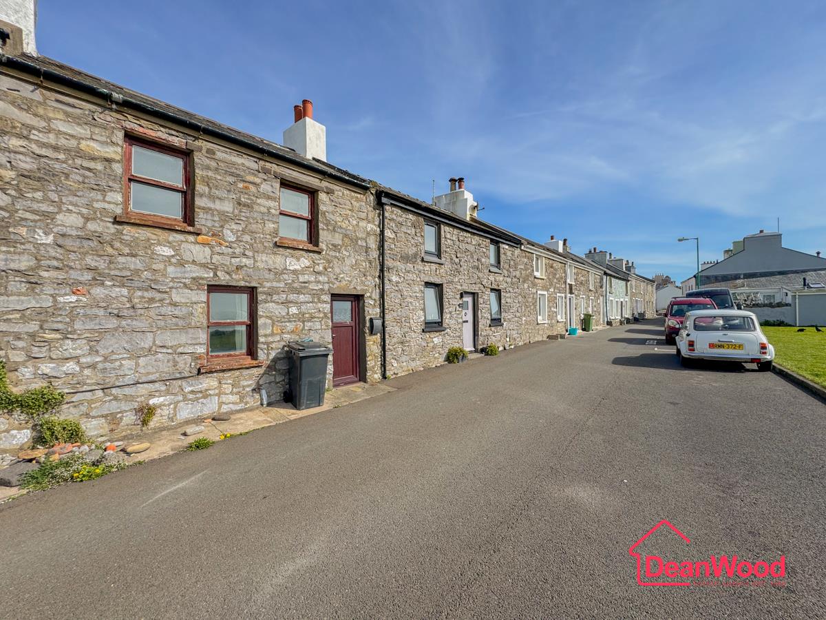 50, Queen Street, Castletown. — Photo 4 of 23