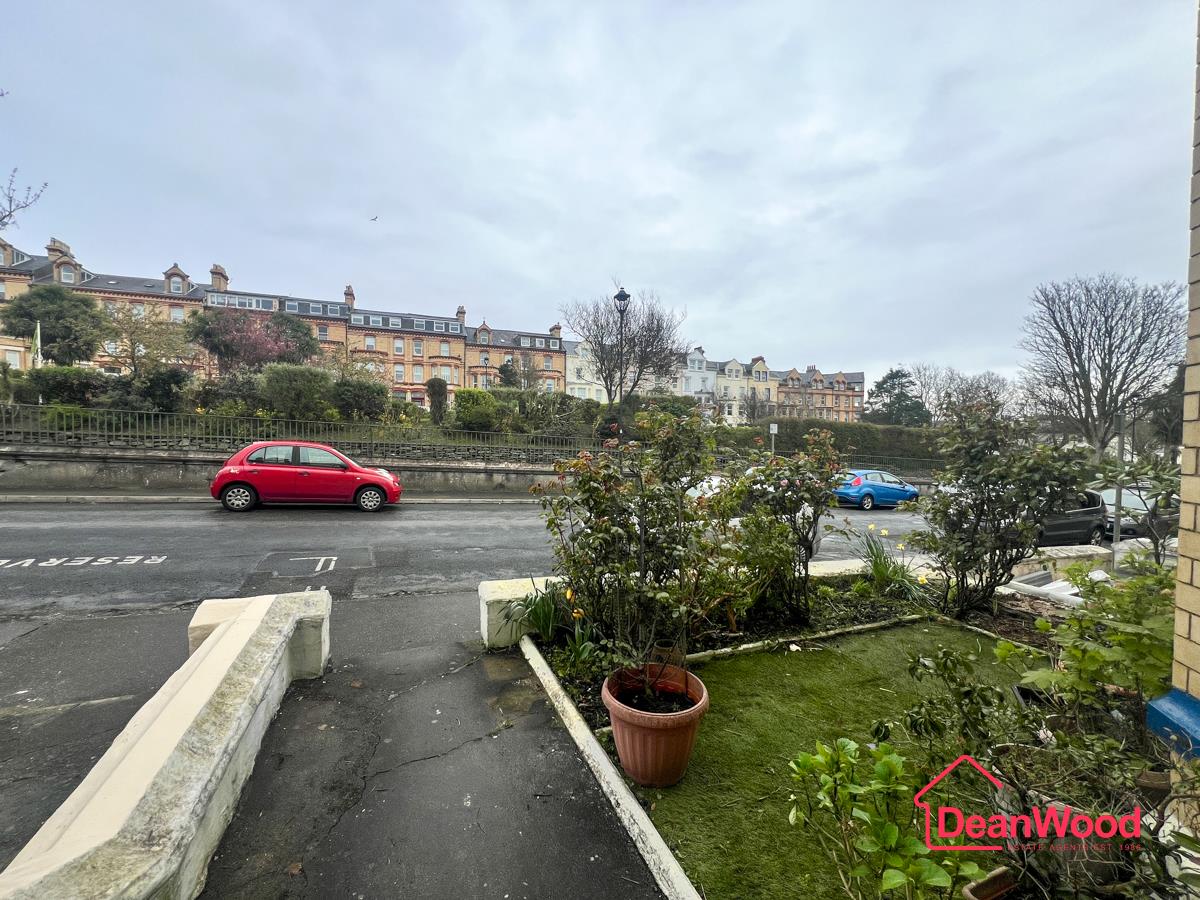 13 Hutchinson Square, Douglas, Isle of Man. — Photo 3 of 25