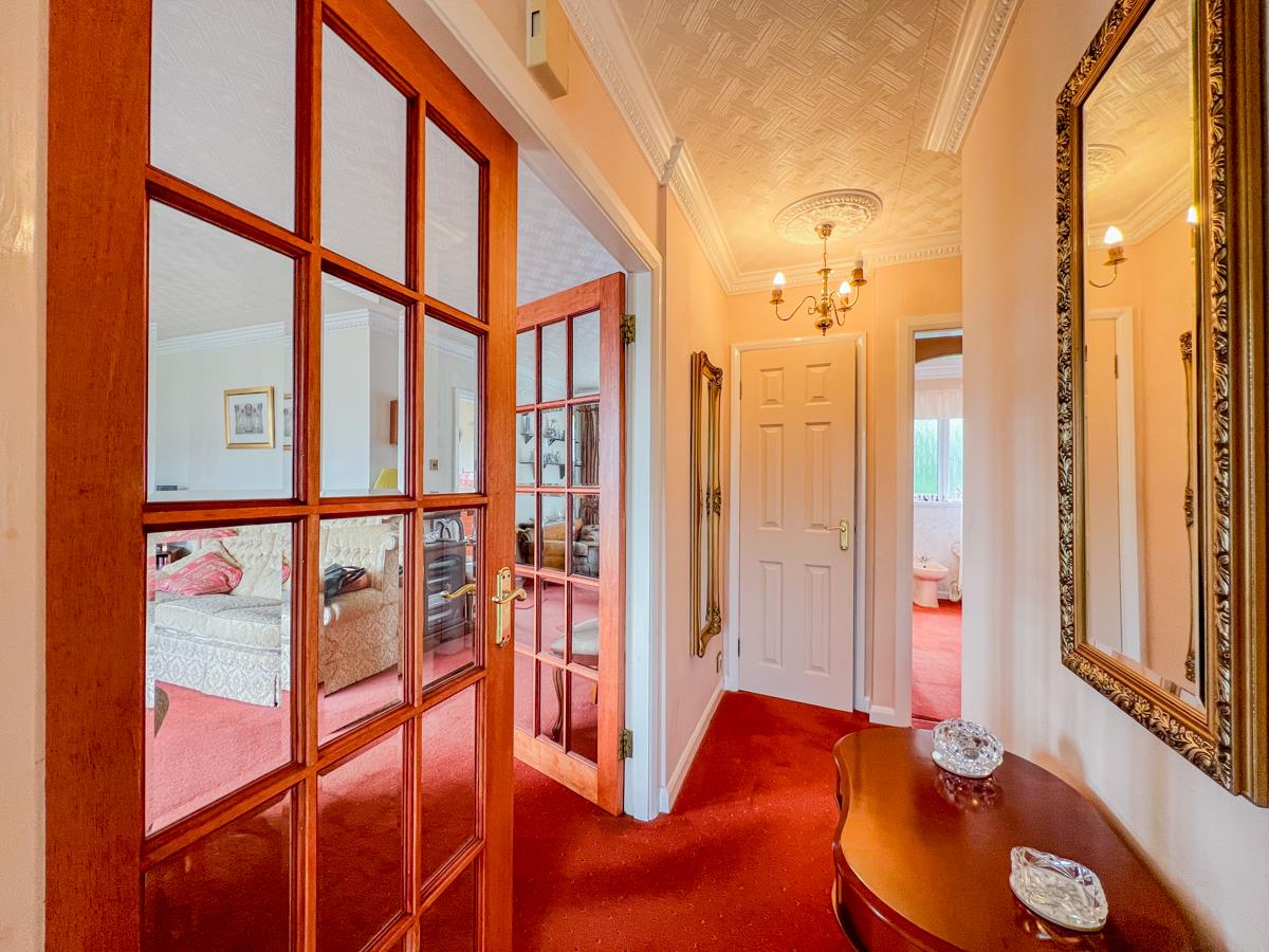 13 Harcroft Avenue, Saddlestone, Douglas. — Photo 5 of 34