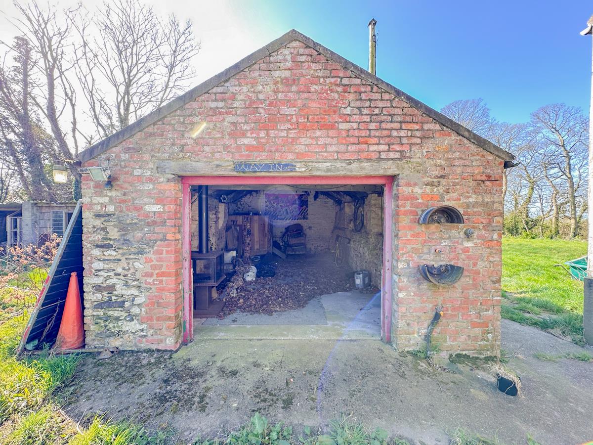 Ardonan Farm, Ardonan Lane, Ramsey, Isle Of Man. — Photo 5 of 13