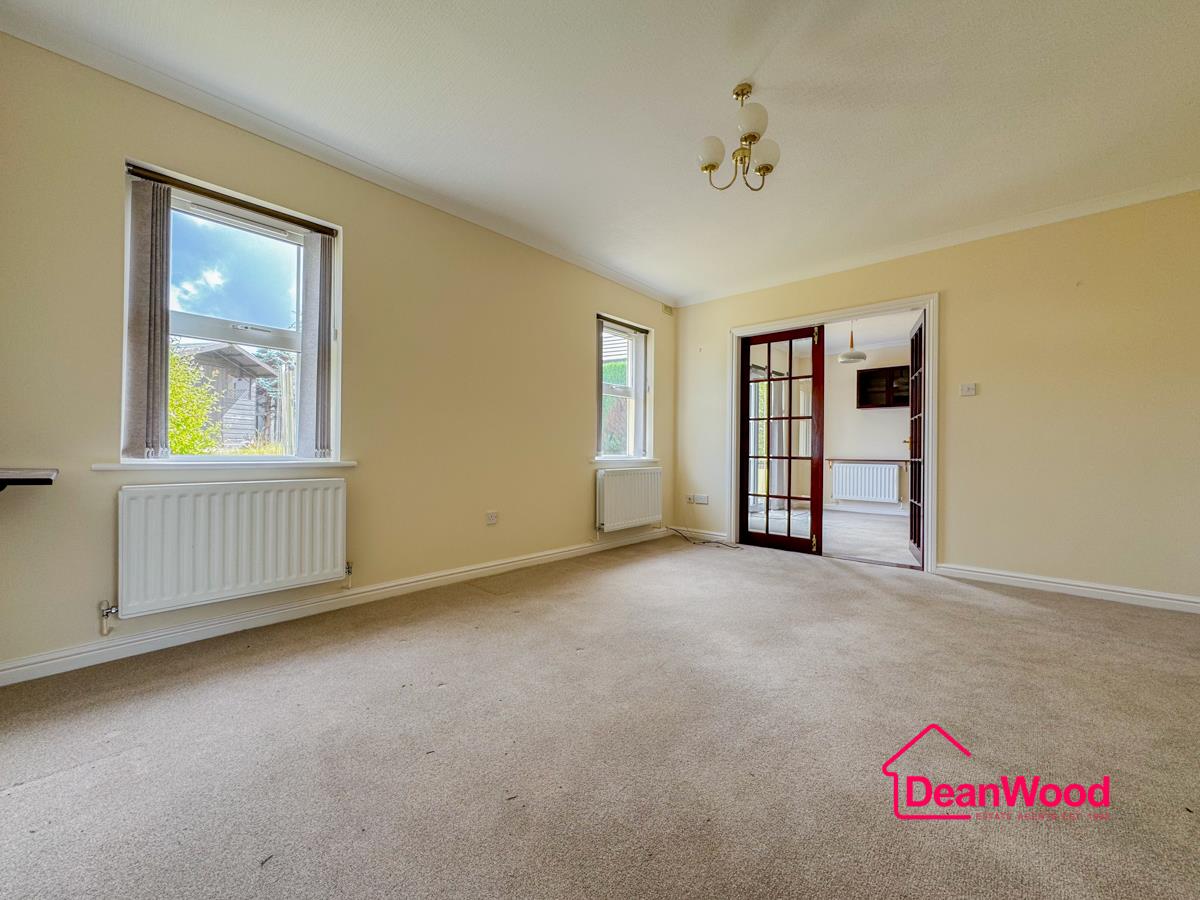 24 Balleigh Court, Ramsey, Isle Of Man. — Photo 5 of 20