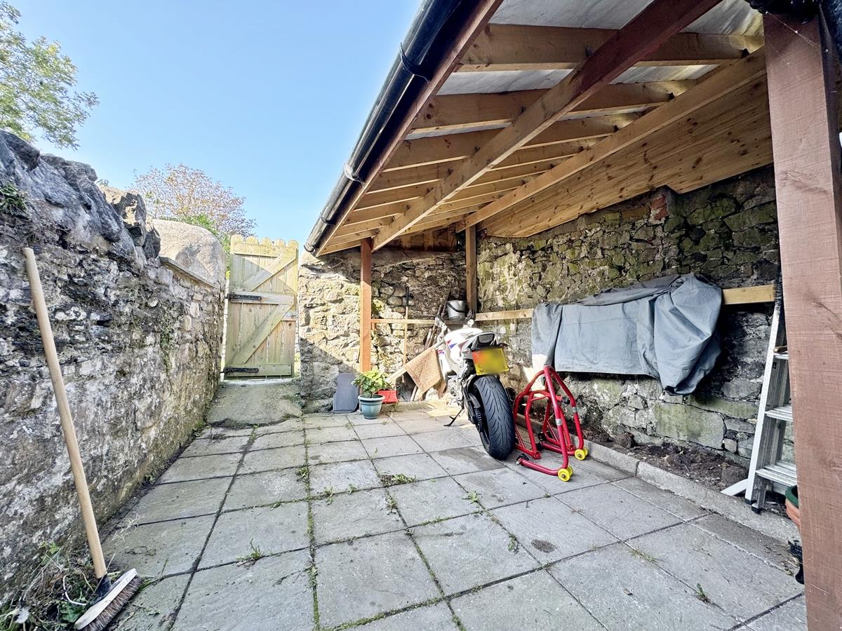 81 Malew Street, Castletown. — Photo 3 of 21