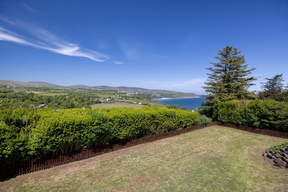 Bay View, Clay Head Road, Baldrine. — Photo 4 of 40