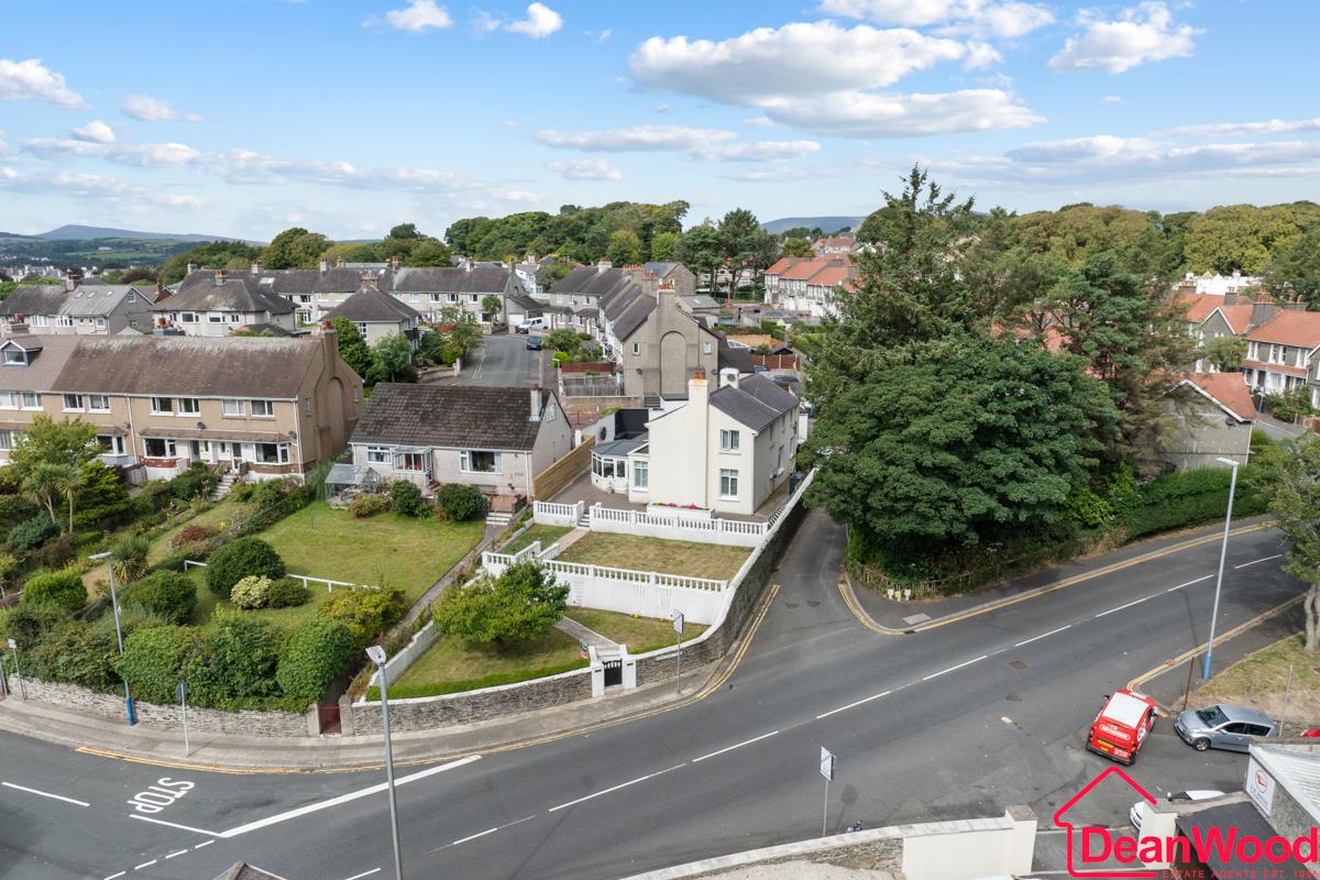 Coach House 33 Marathon Road, Douglas, Isle Of Man. — Photo 1 of 29