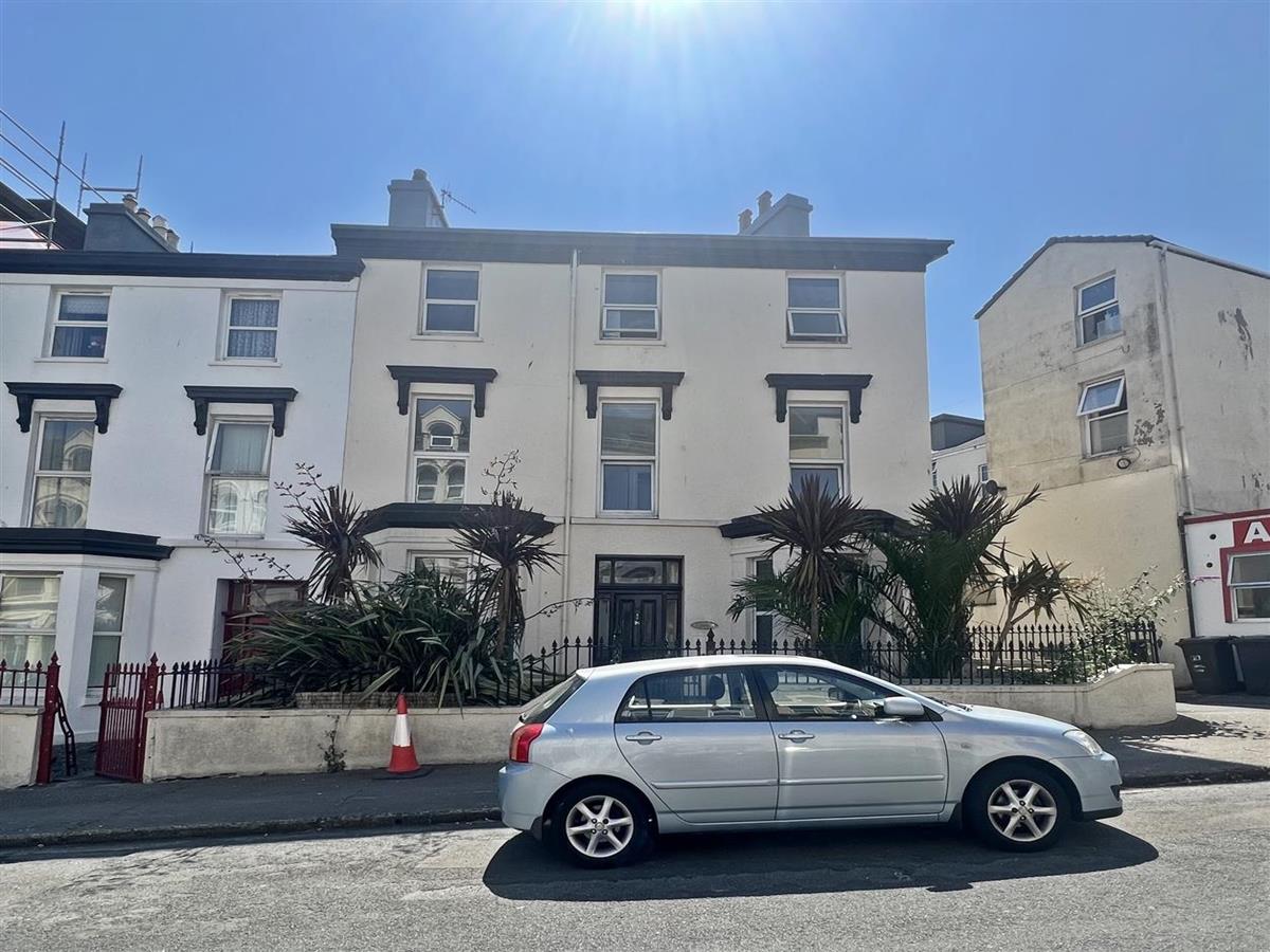 Apartment 1, 29 Christian Road, Douglas. — Photo 1 of 16