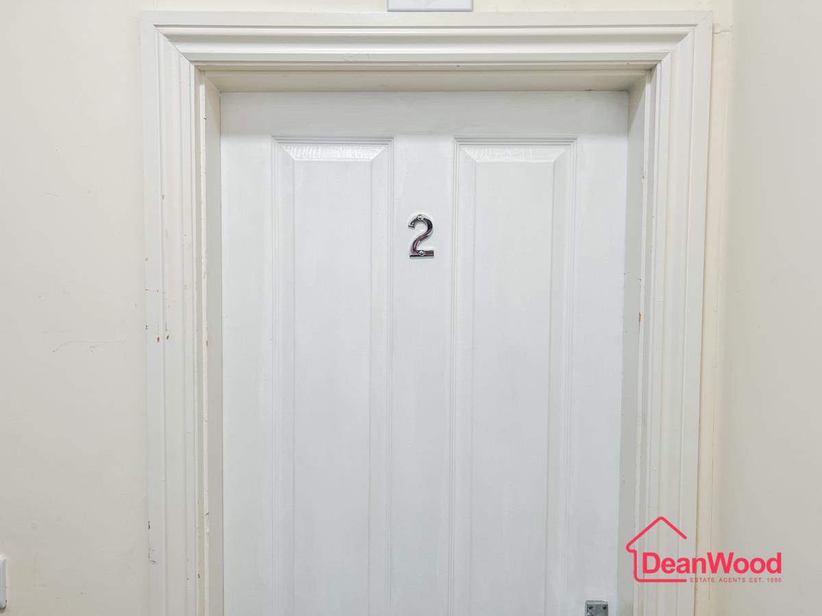 Apt 2, 30 Demesne Road, Douglas, Isle Of Man. — Photo 4 of 12