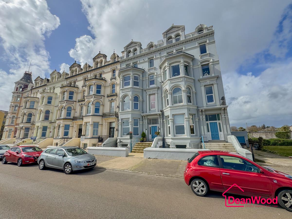 Apartment 14 Burnville Court, Mooragh Promenade, Ramsey. — Photo 2 of 13