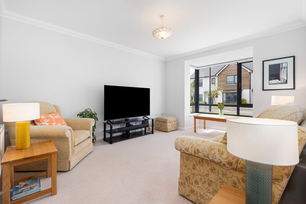 20 South Barrule Avenue, Ballakilley, Port Erin IM9 6DT. — Photo 4 of 21