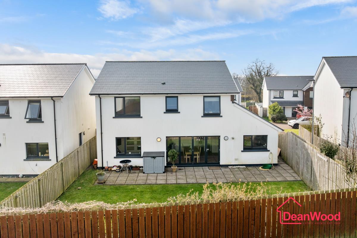 71, Cronk Cullyn, Colby, Isle Of Man. — Photo 3 of 28