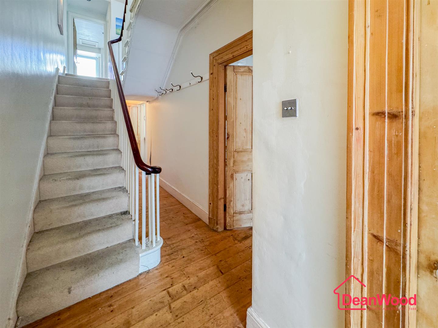 Albert Street, Douglas. - Photo 5 of 21