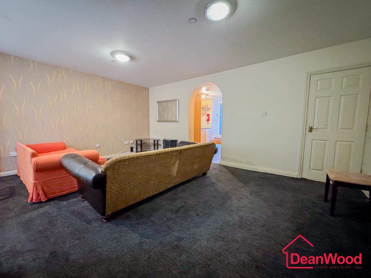 Flat 1, Sandringham, Church Road Marina, Douglas. — Photo 3 of 17
