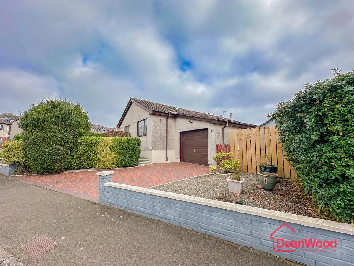 30 Furman Close, Onchan. — Photo 3 of 22