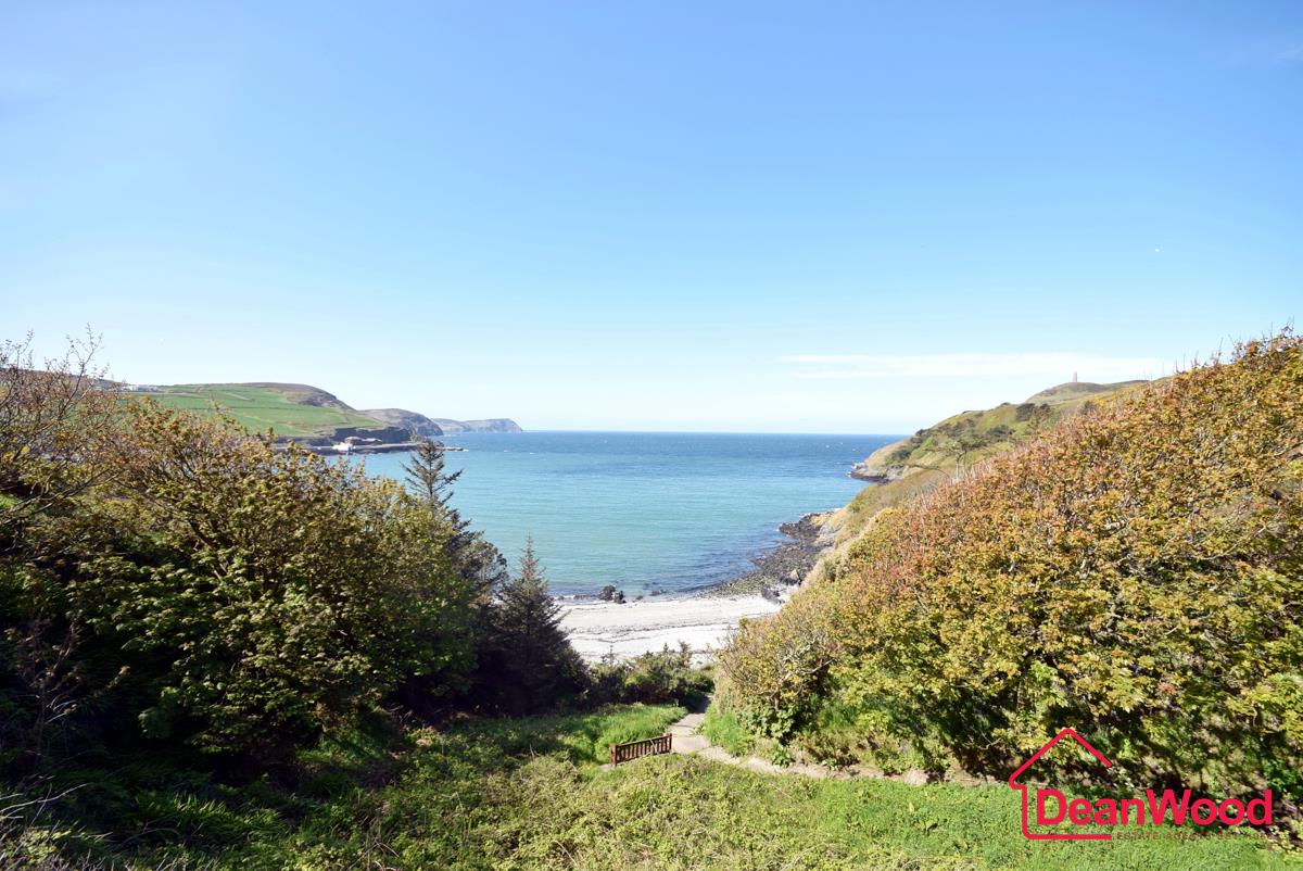 Apartment 12, Carlton Court, Bradda Road, Port Erin, Isle of Man. — Photo 3 of 19