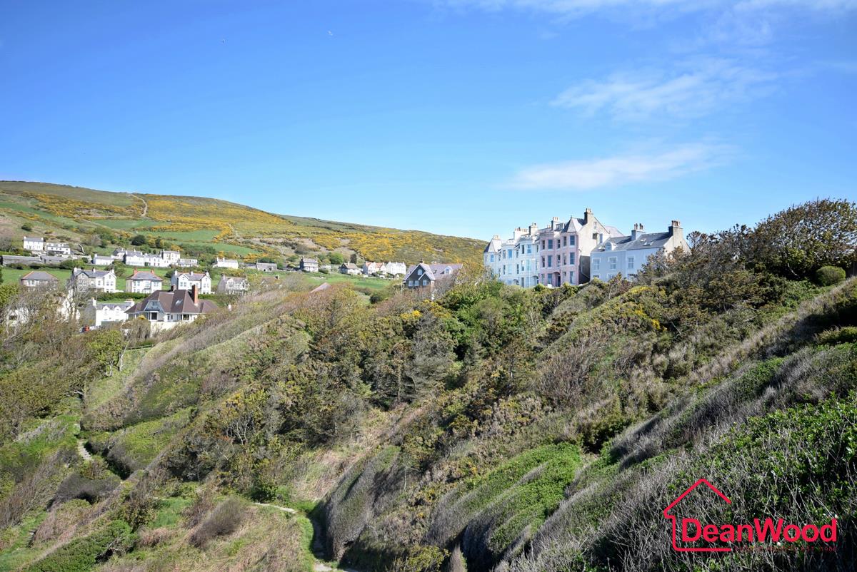 Apartment 12, Carlton Court, Bradda Road, Port Erin, Isle of Man. — Photo 4 of 19