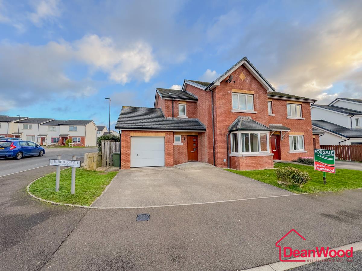 1, Tommy Clucas Avenue, Peel. — Photo 2 of 30