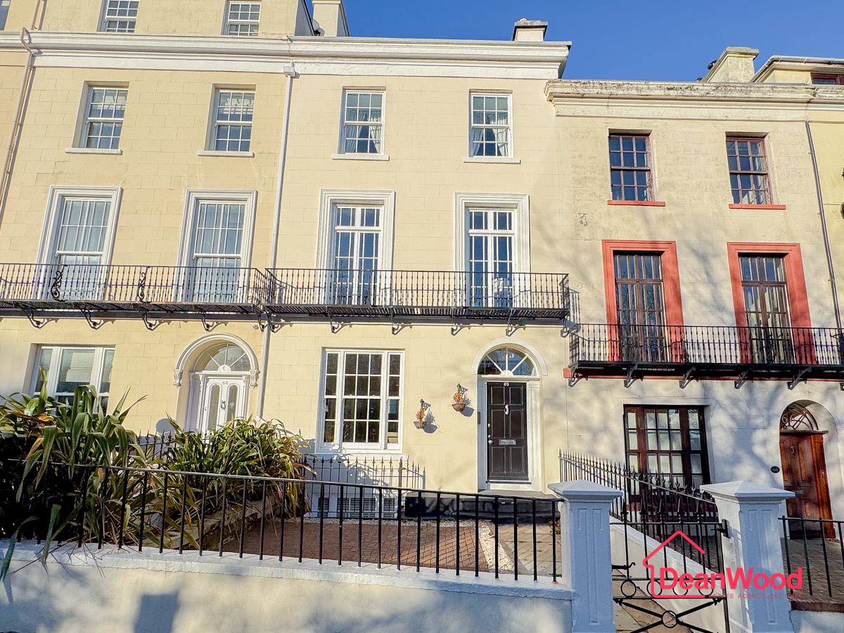 65 Derby Square, Douglas. — Photo 1 of 44