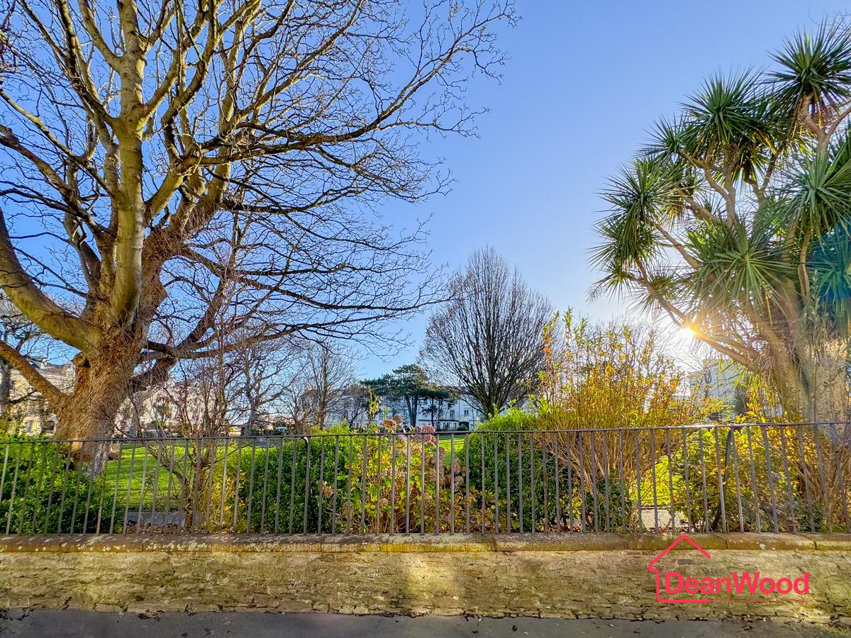 65 Derby Square, Douglas. — Photo 3 of 44